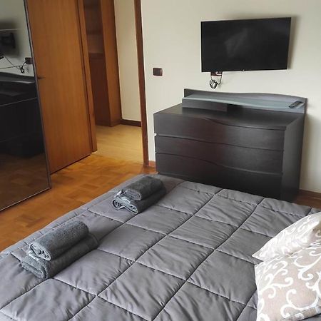 Appartamento in zona residenziale Surdo Esterno foto
